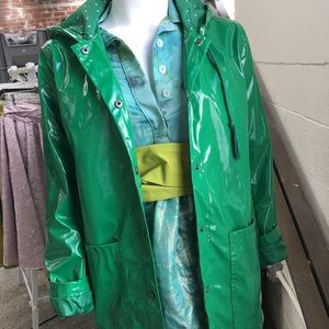 Patent leather Rain Coat - Green